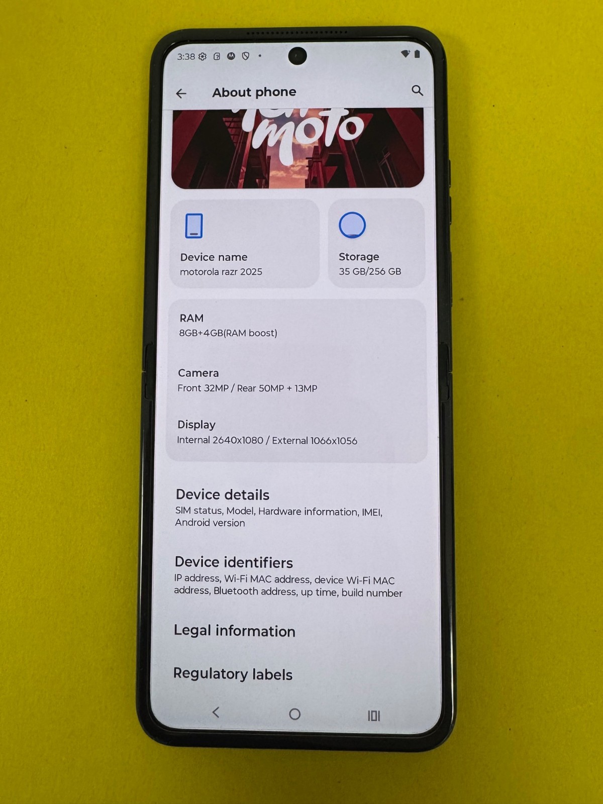 Motorola Razr 2025 – 256GB – XT2553-3 – Sea (Unlocked) Average Condition