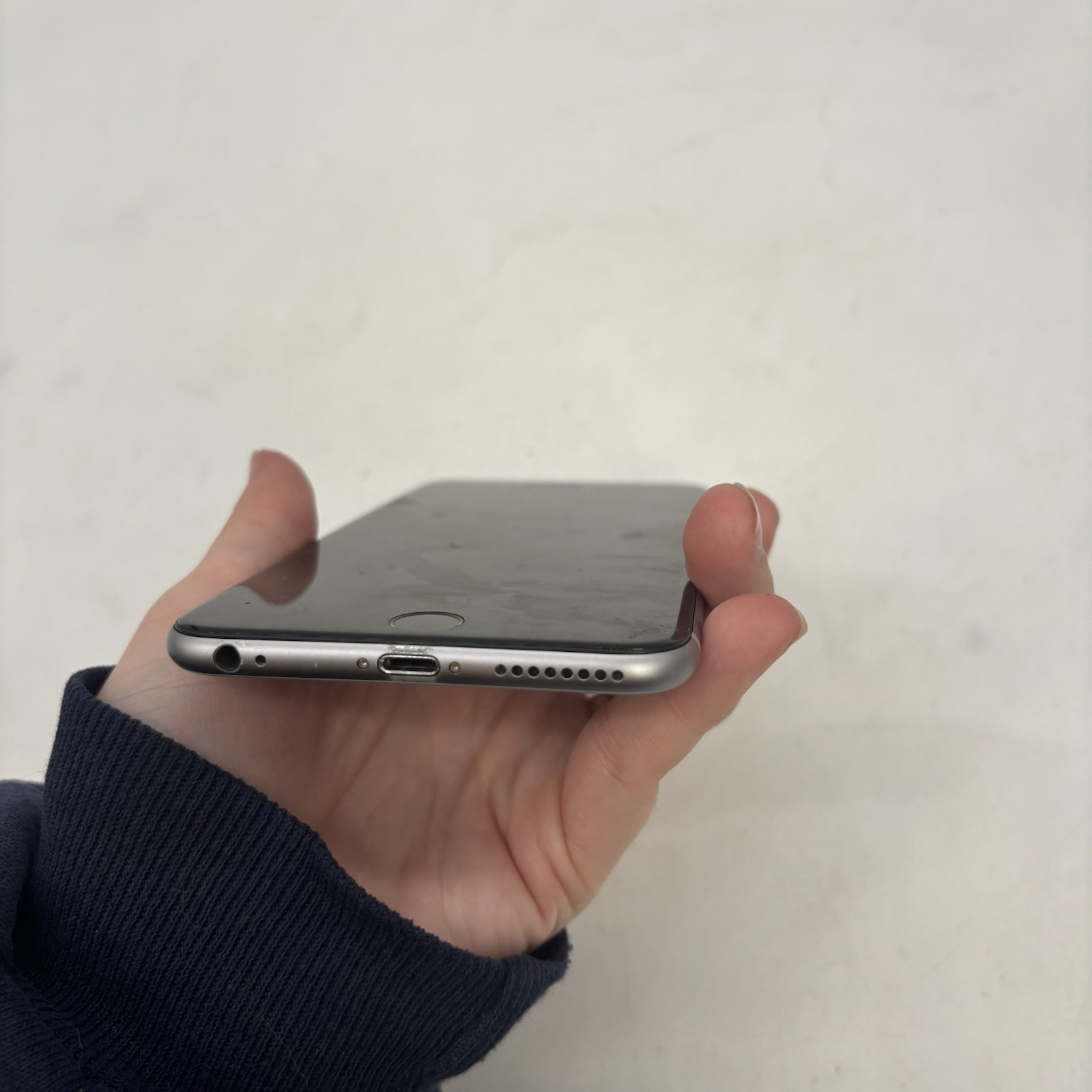 Apple iPhone 6 Plus 64 GB Silver (Unlocked) Tested and Working Great Condition
