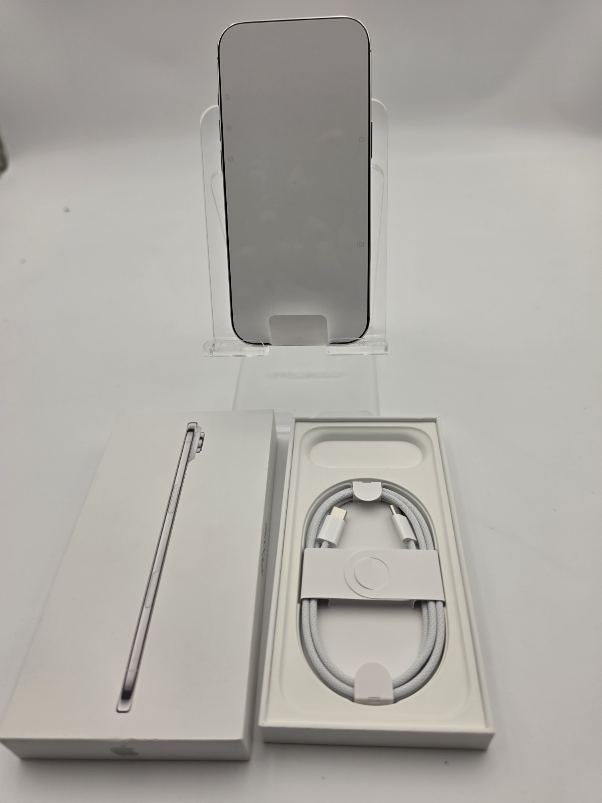 Apple iPhone 17 Air 256GB Unlocked Cloud White Open Box Unactivated