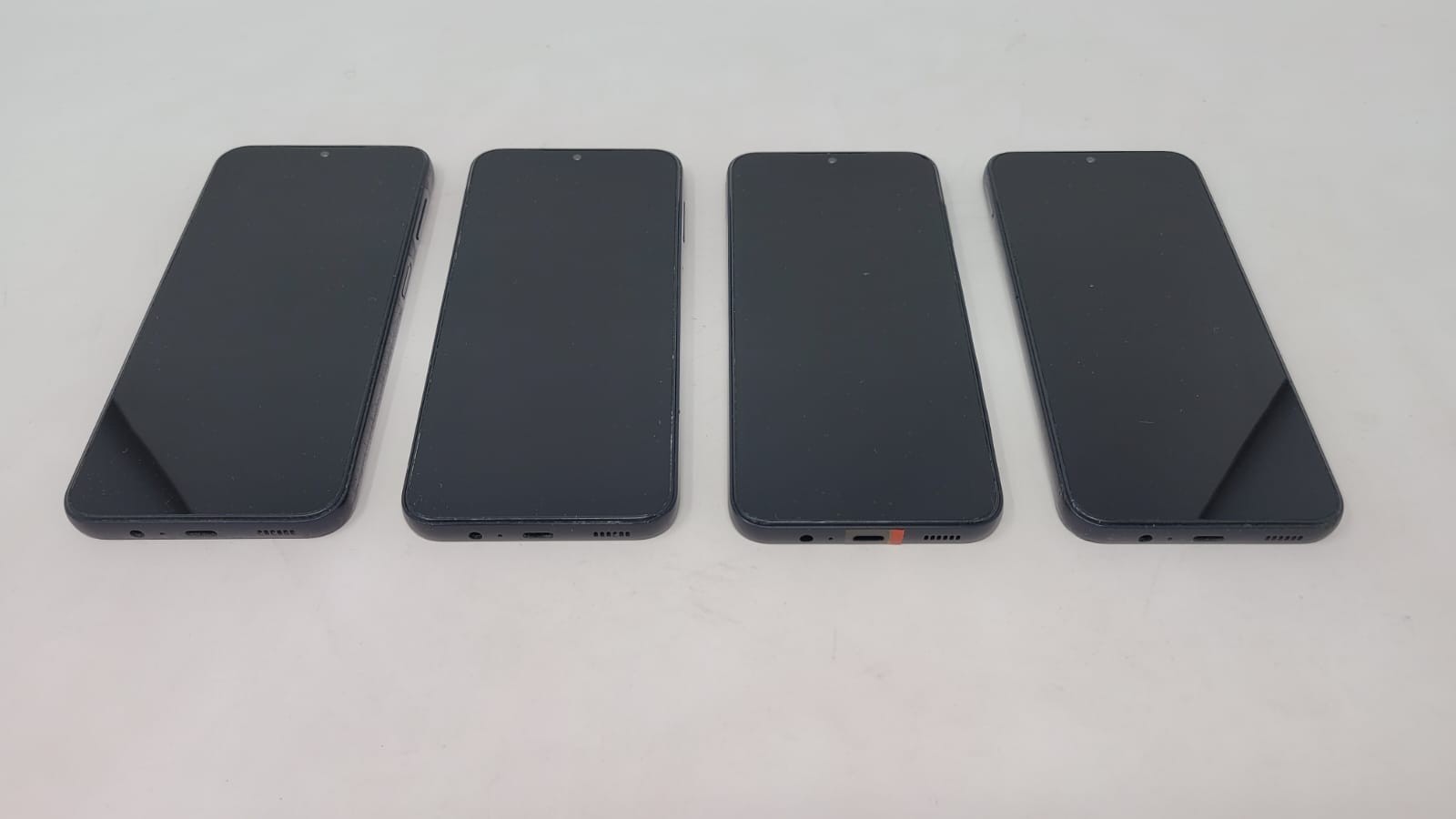Samsung Galaxy A14 5G SM-S146VL 64GB 4GB Total Wireless Locked Black Very Good