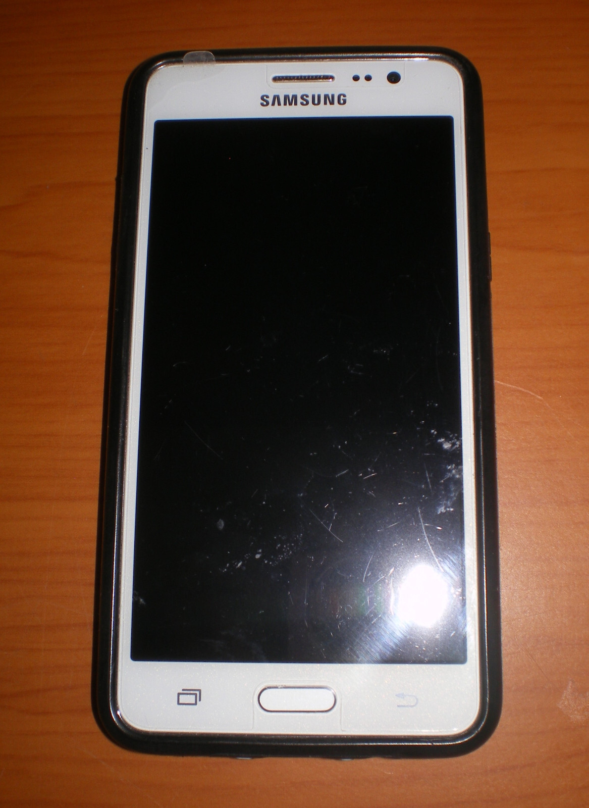 Samsung Galaxy J3 or J5? Smartphone * White * FOR PARTS or REPAIR