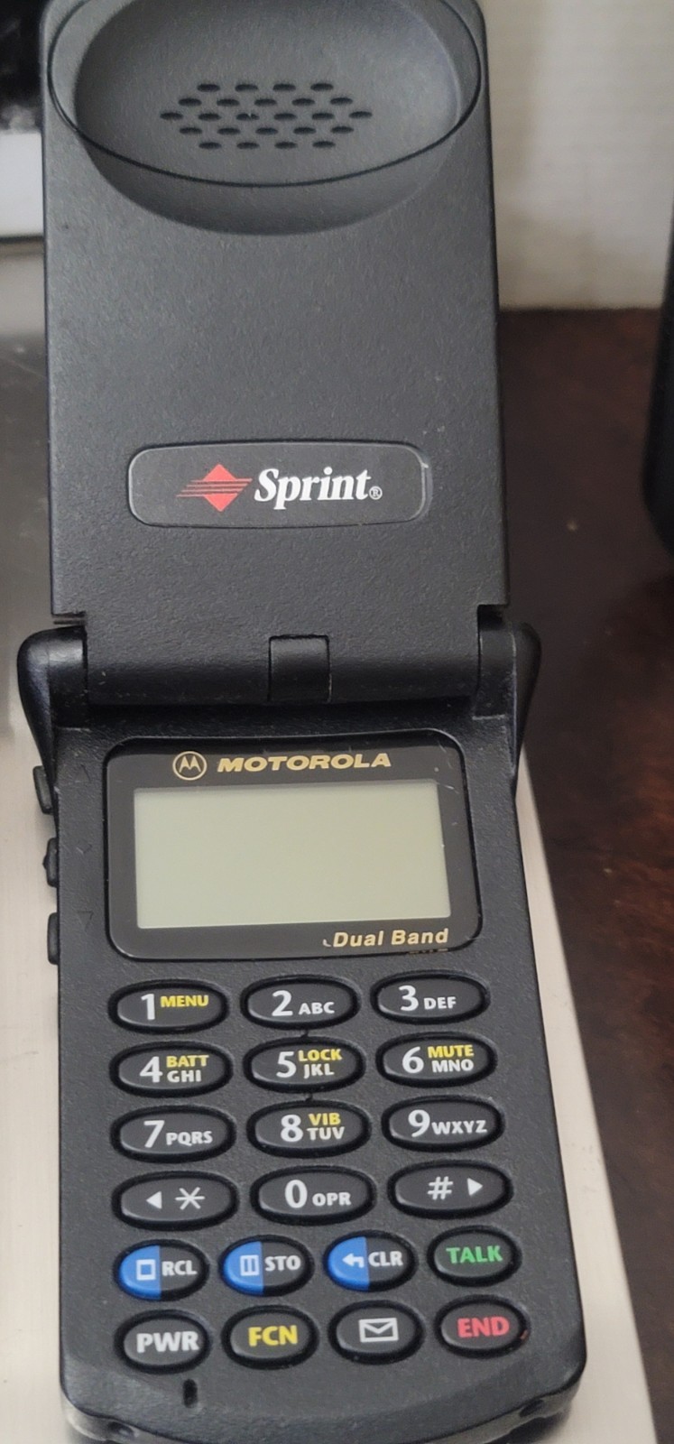 Huge Phone Lot iPhone Samsung Motorola Nextel Blu Audiovox Parts Repair