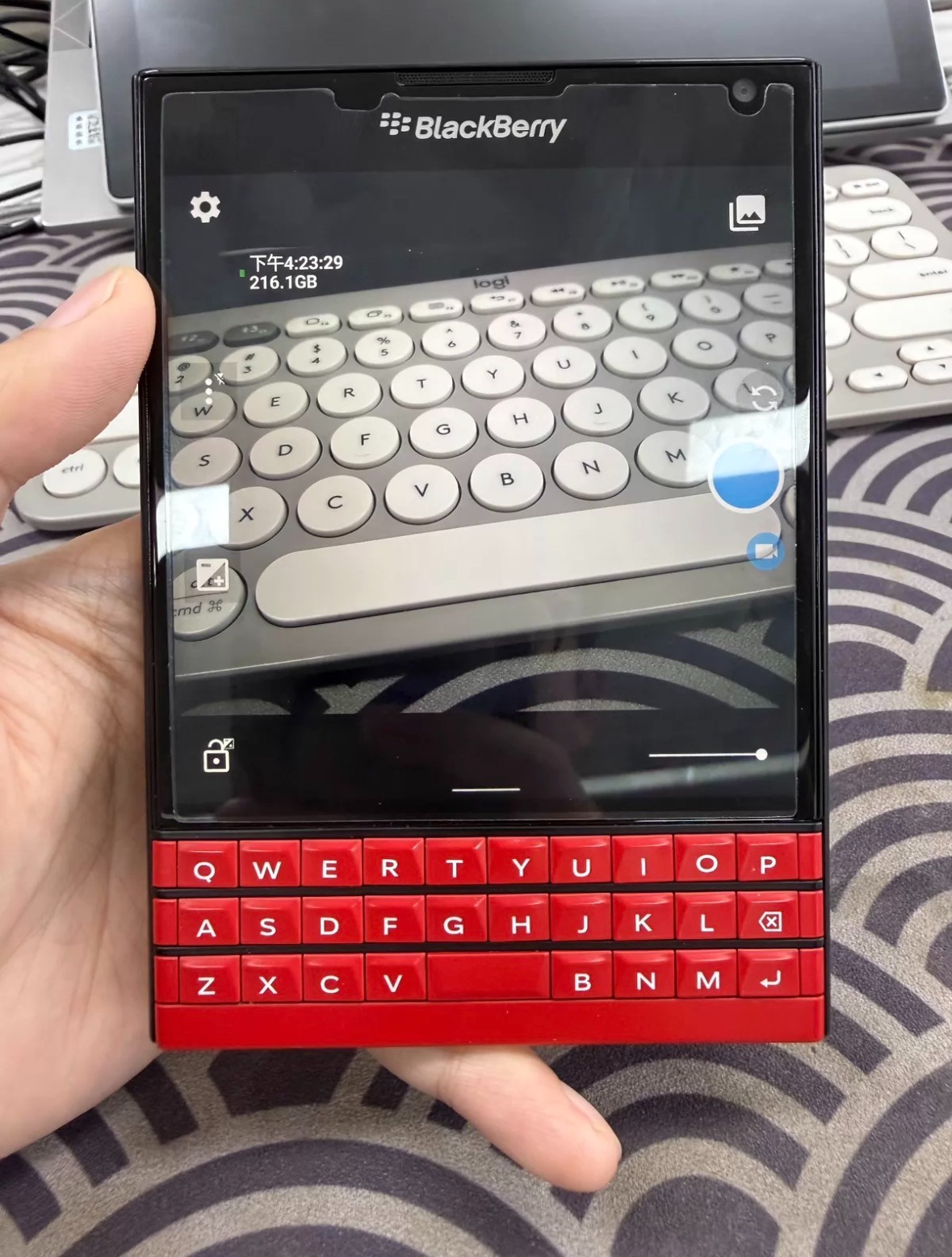 BlackBerry Passport Q30 (SQW100-1) 4G 32GB+3GB Red Black Unlocked Smartphone