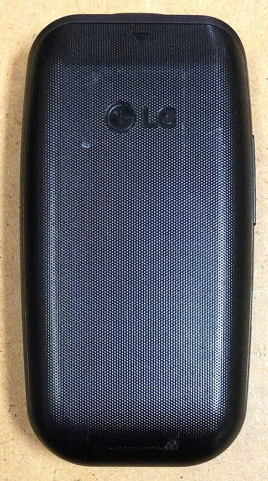 LG True B470 – Black and Gray ( AT&T ) Cellular Flip Phone