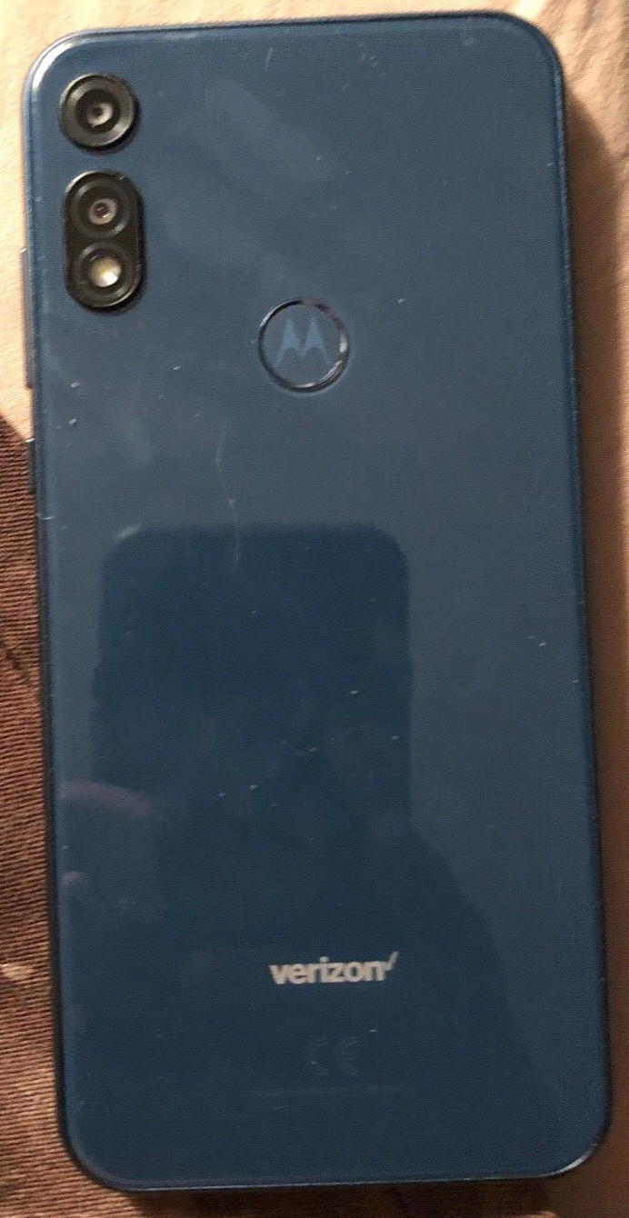 Motorola MOTO E 7th Gen XT2052-1 (Verizon) 32GB Blue Smart Phone Cracked GLASS