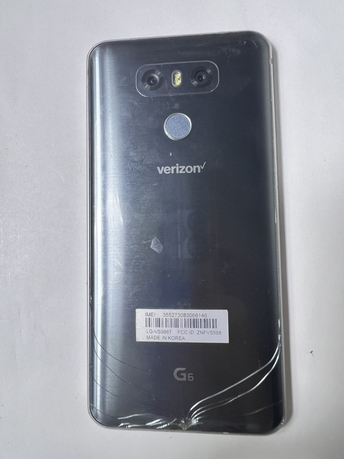 LG G6 32GB Ice Platinum (Verizon) Smartphone LG-VS988T Cracked Back PLEASE READ!