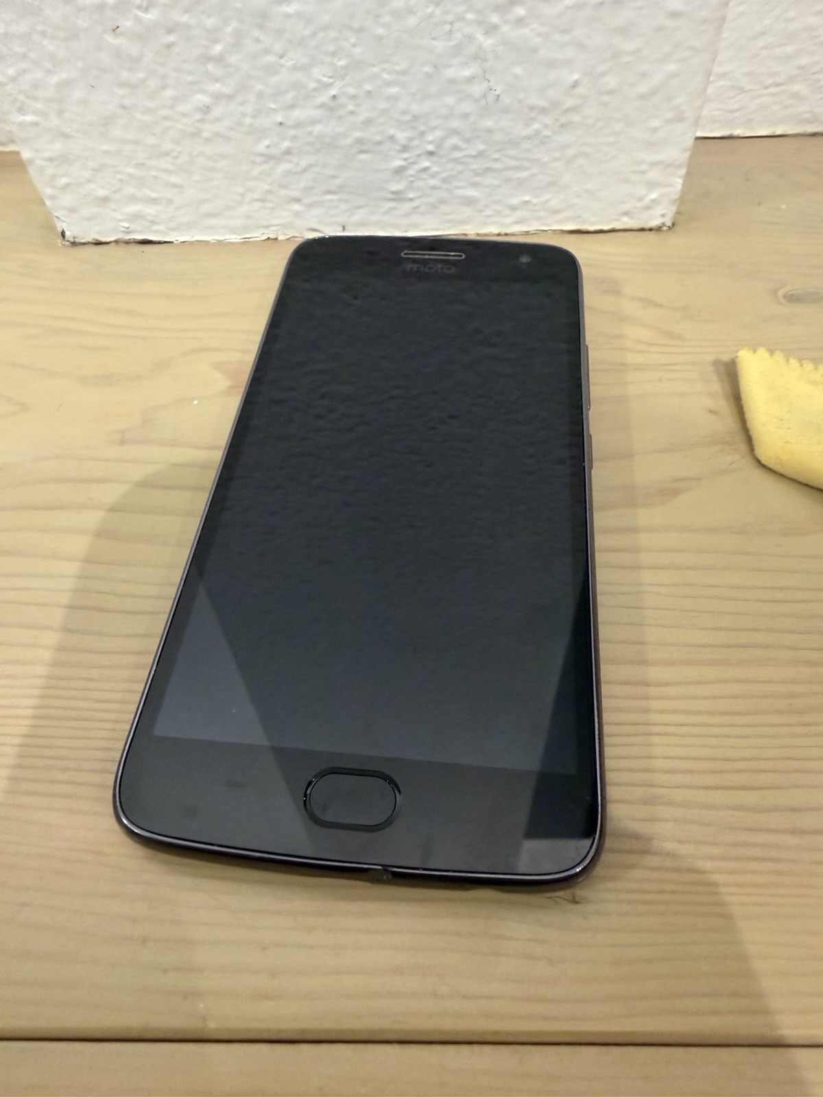Motorola Moto G5 Plus, AMZ Unlocked, Grey Color Lightly Used