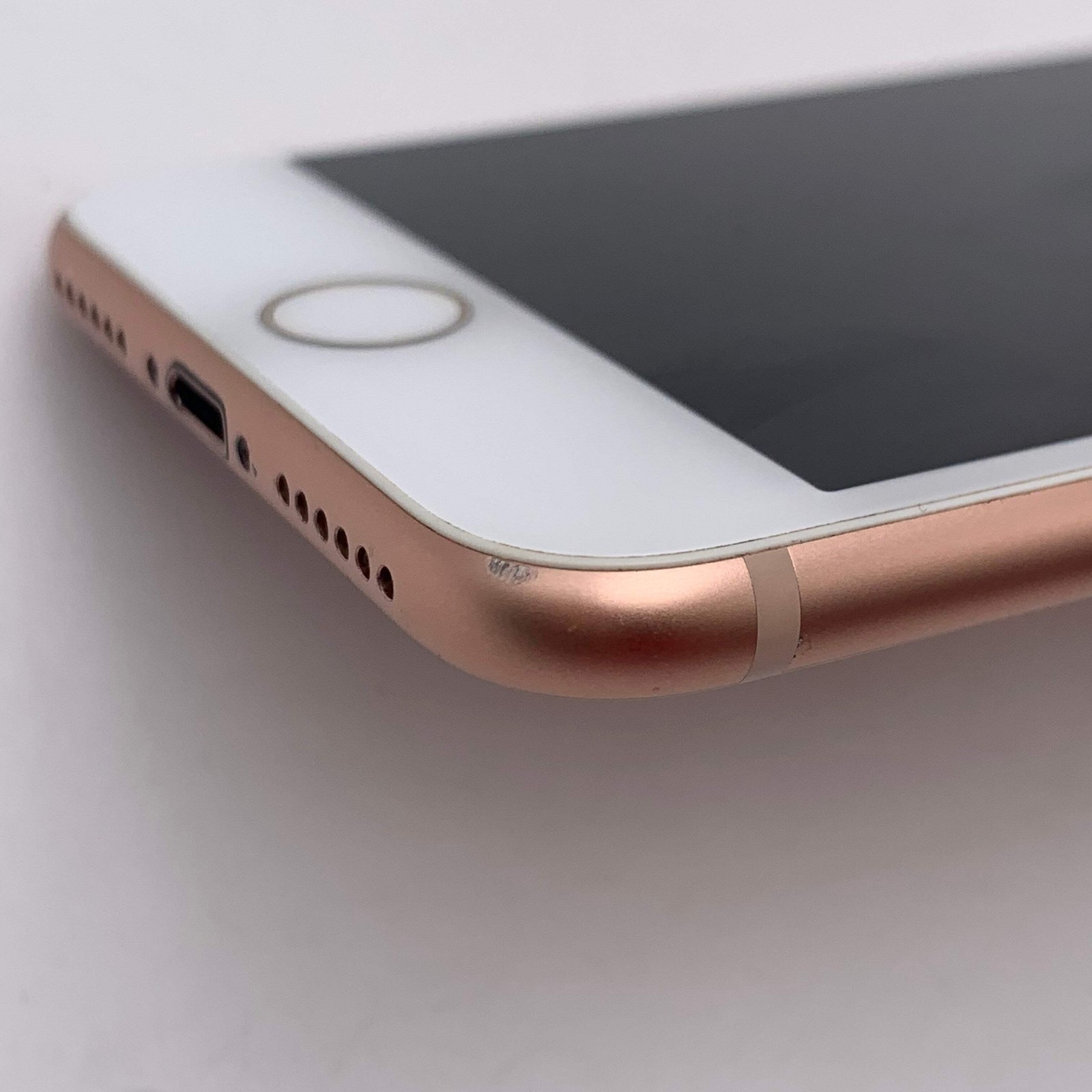 **READ** Apple iPhone 8 64GB T-Mobile Rose Gold A1905 BH 75%