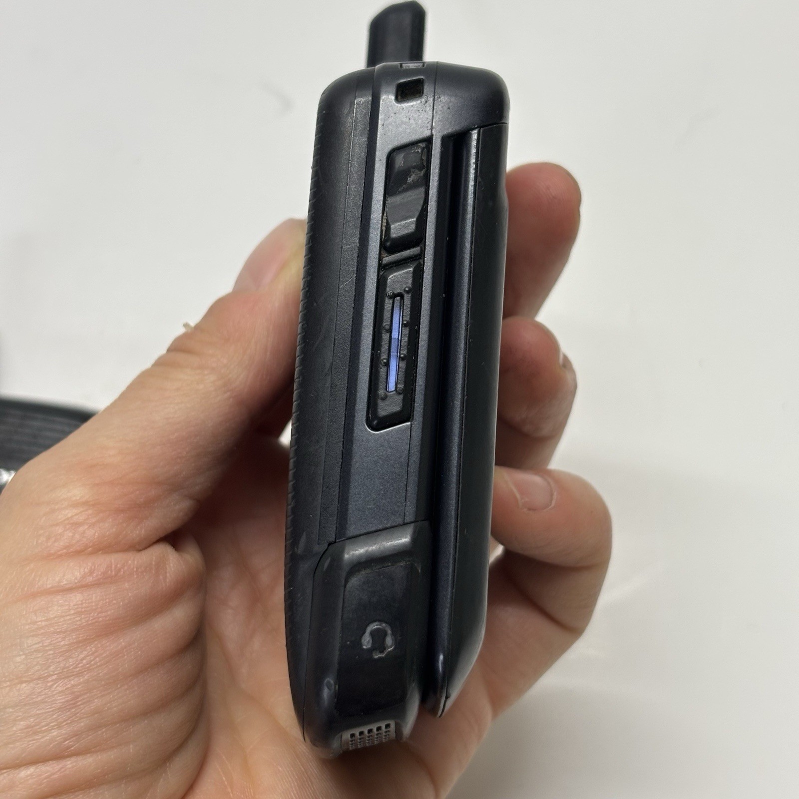 (2) Two Motorola Nextel i576 Walkie Talkies w/ Direct Talk and Enhanced Privacy