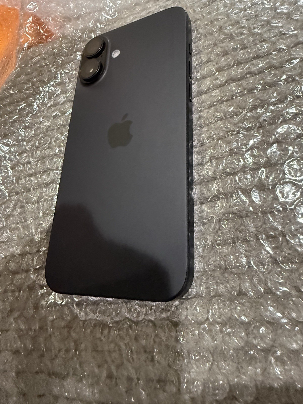 Apple iPhone 16 Plus 128GB -Bkack-Tracfone/StraightTalk Locked-100 % Battery