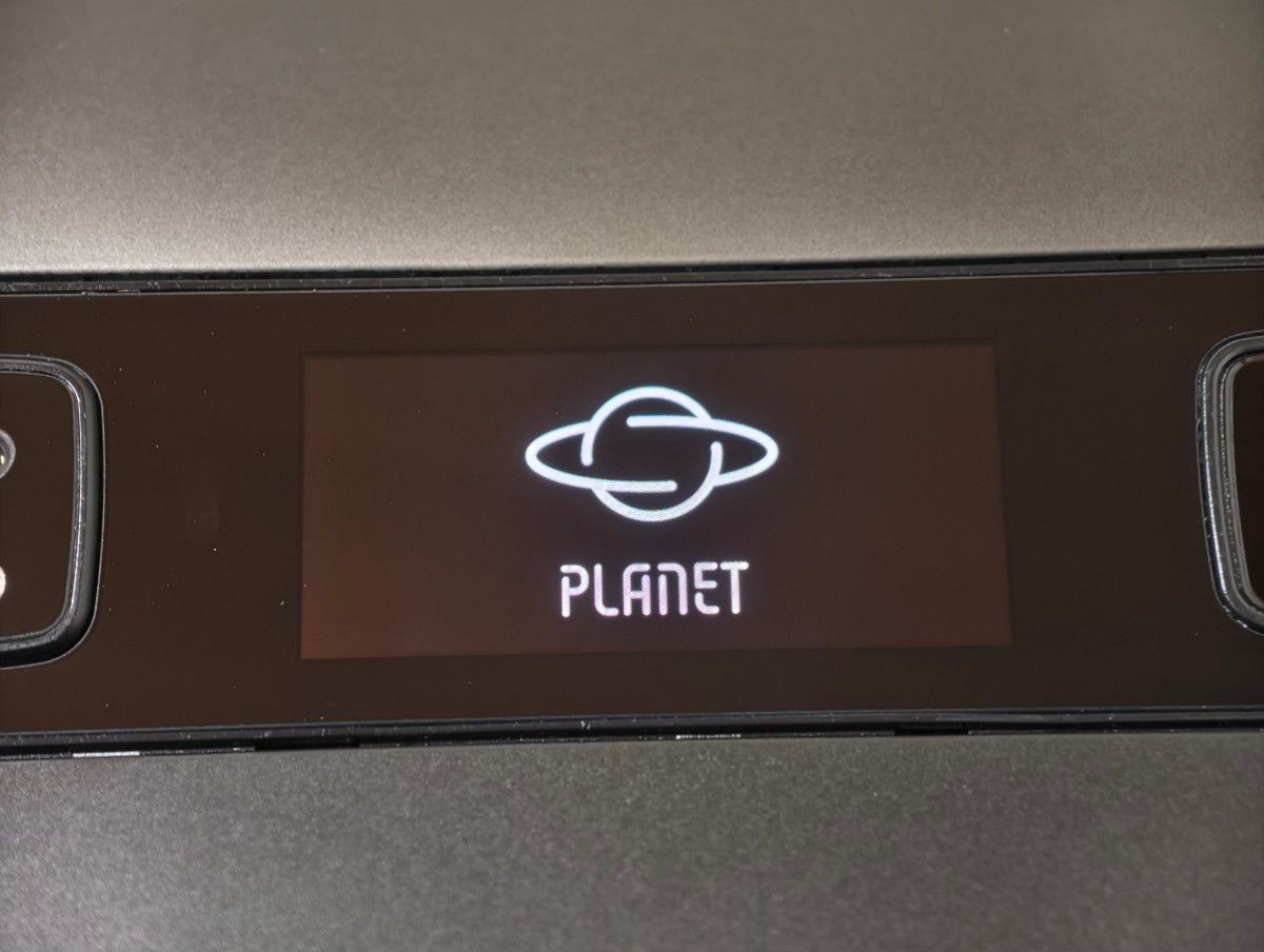 Planet Computers Cosmo Communicator QWERTY Keyboard Android 6inch