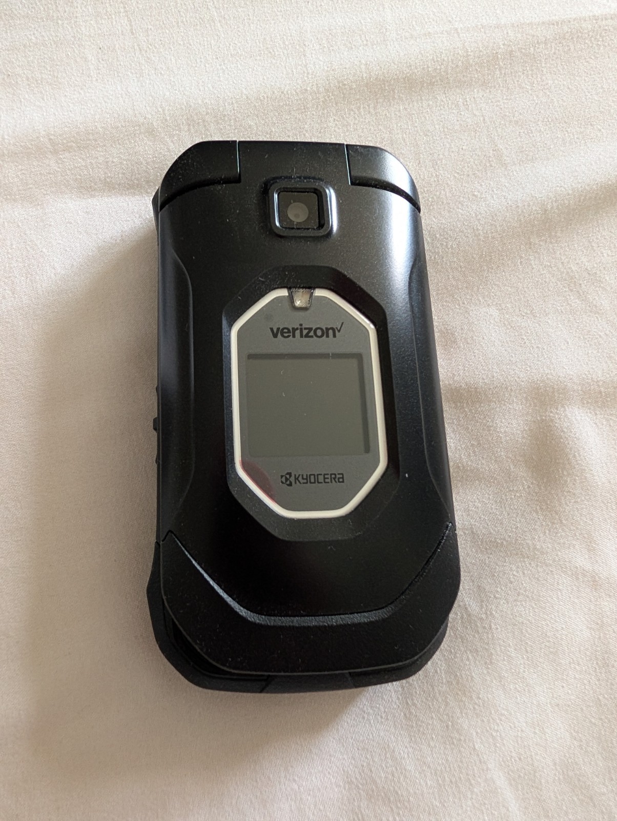 Kyocera DuraXV Extreme+ Verizon Flip Phone Black
