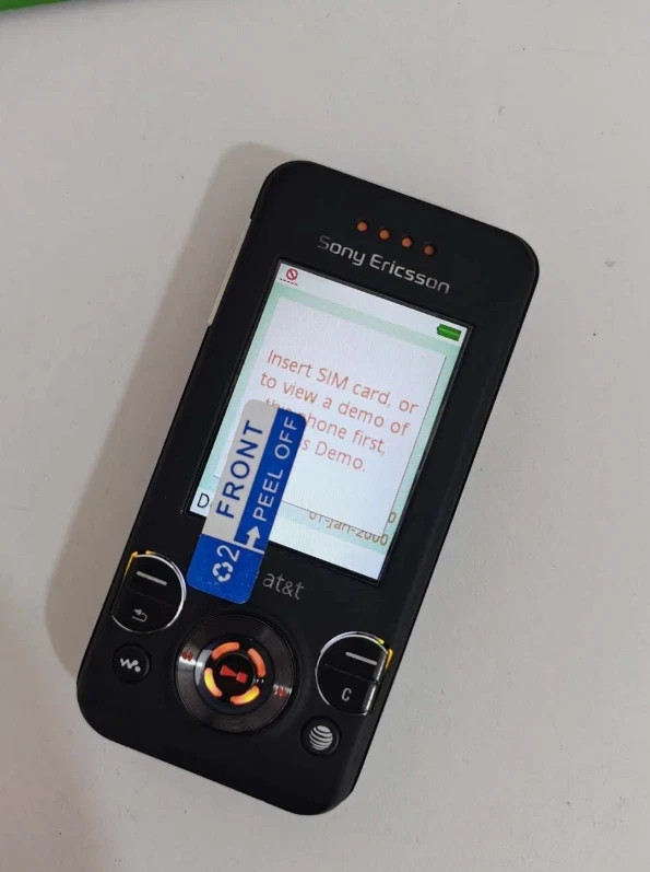 W580i W580c Original 2MP Sony Ericsson W580 GSM 850 900 1800 1900 Mobile Phone
