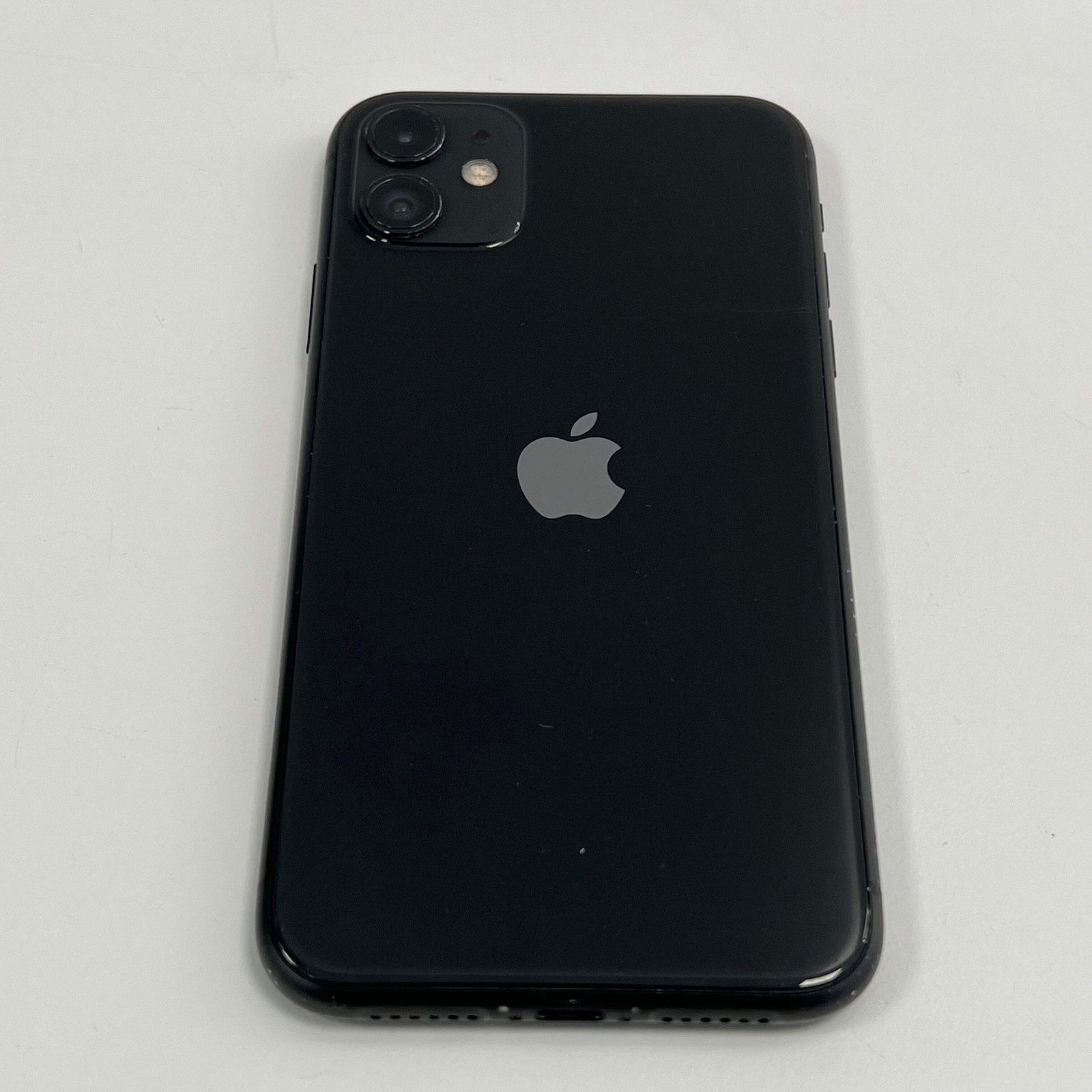 Broken Unlocked Apple iPhone 11 64GB 26.4.1 MM693LL/A Bad Face ID