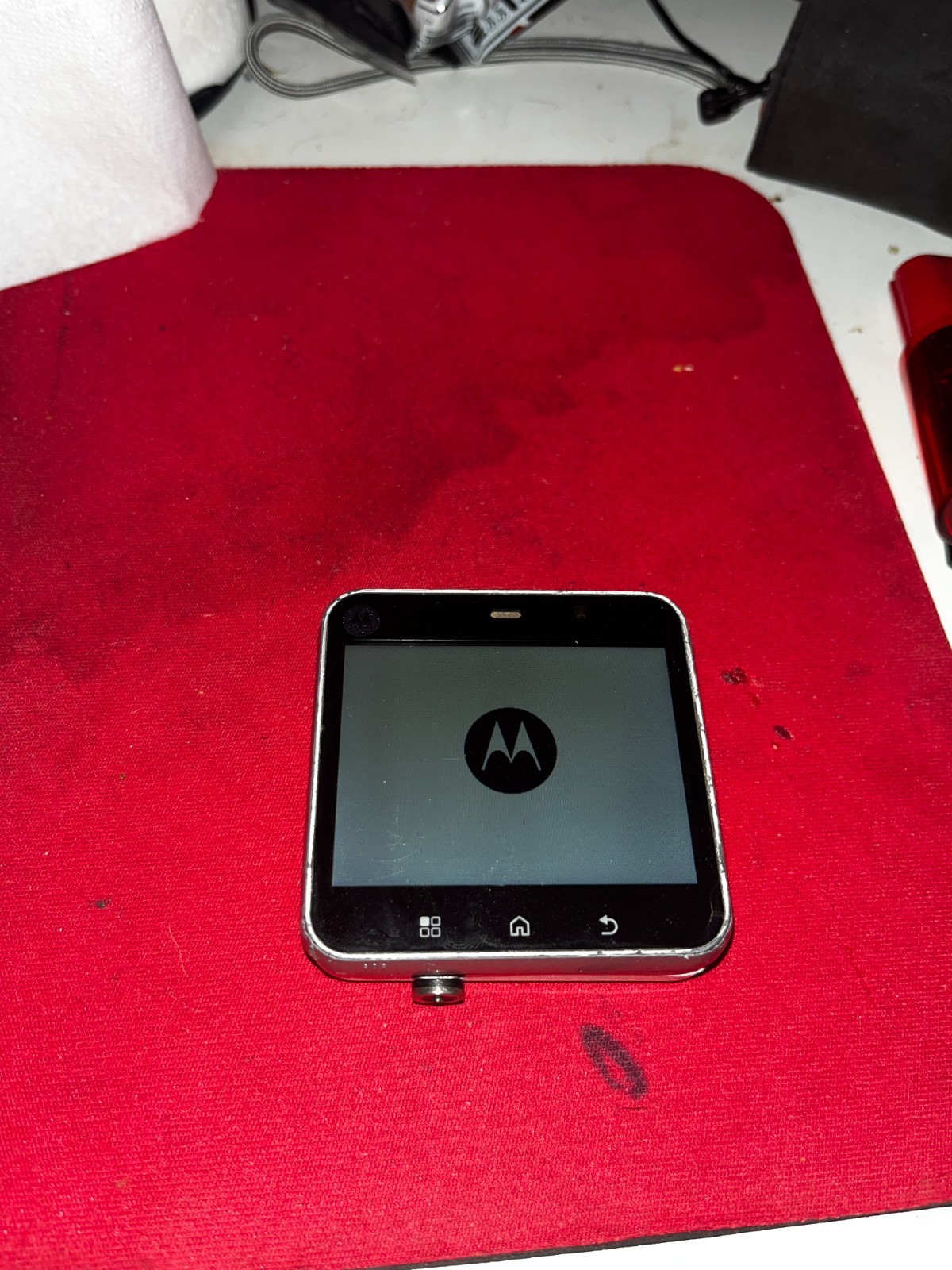 Original Smartphone Motorola Flipout MB511 QWERTY Mobile Phone