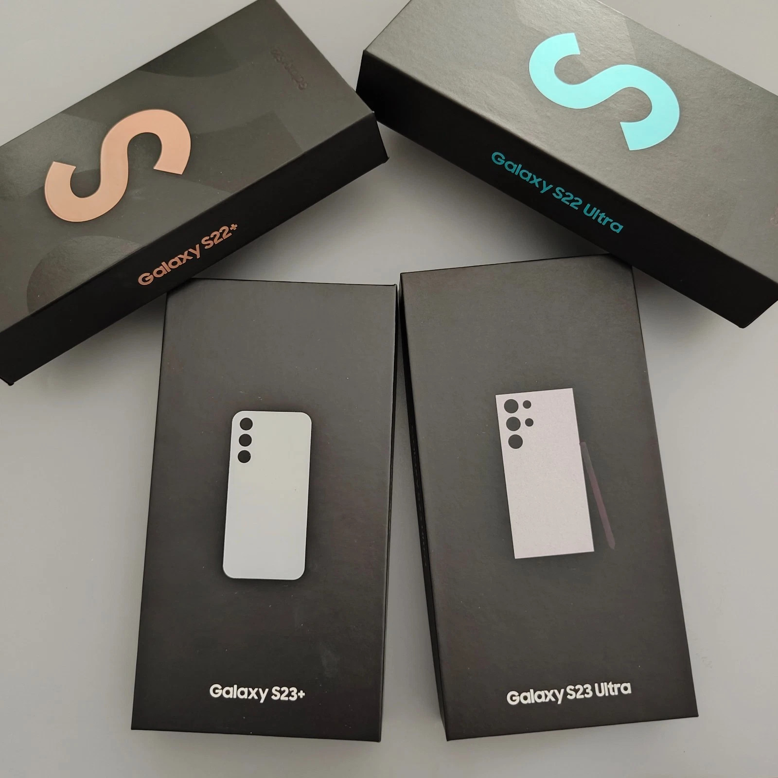 NEW Sealed Samsung Galaxy S24 Ultra/S22 Ultra/S23 Ultra/S23+/S22+ 5G Unlocked