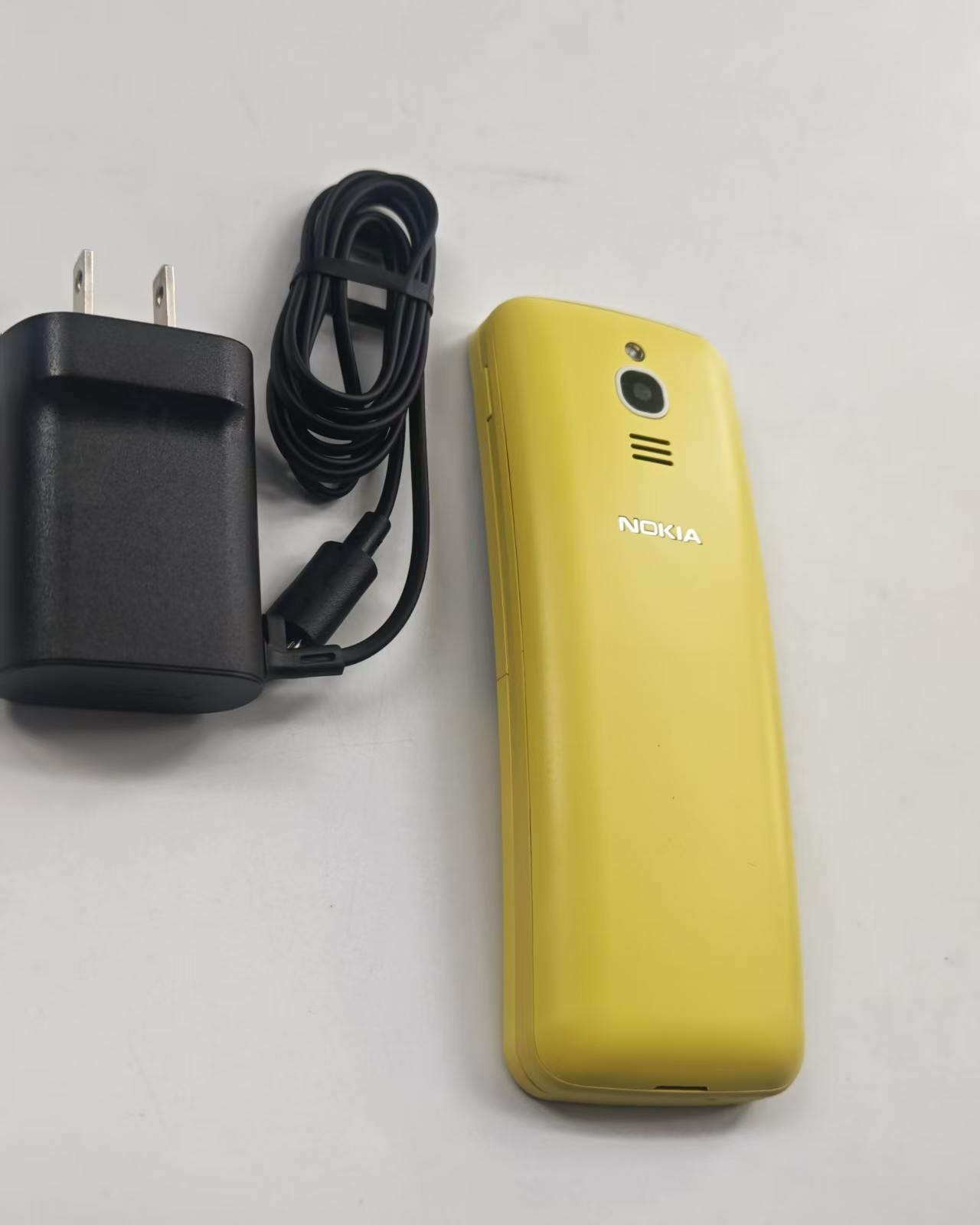 Nokia 8110 4GB Dual Sim WIFI 4G Unlocked cell phone