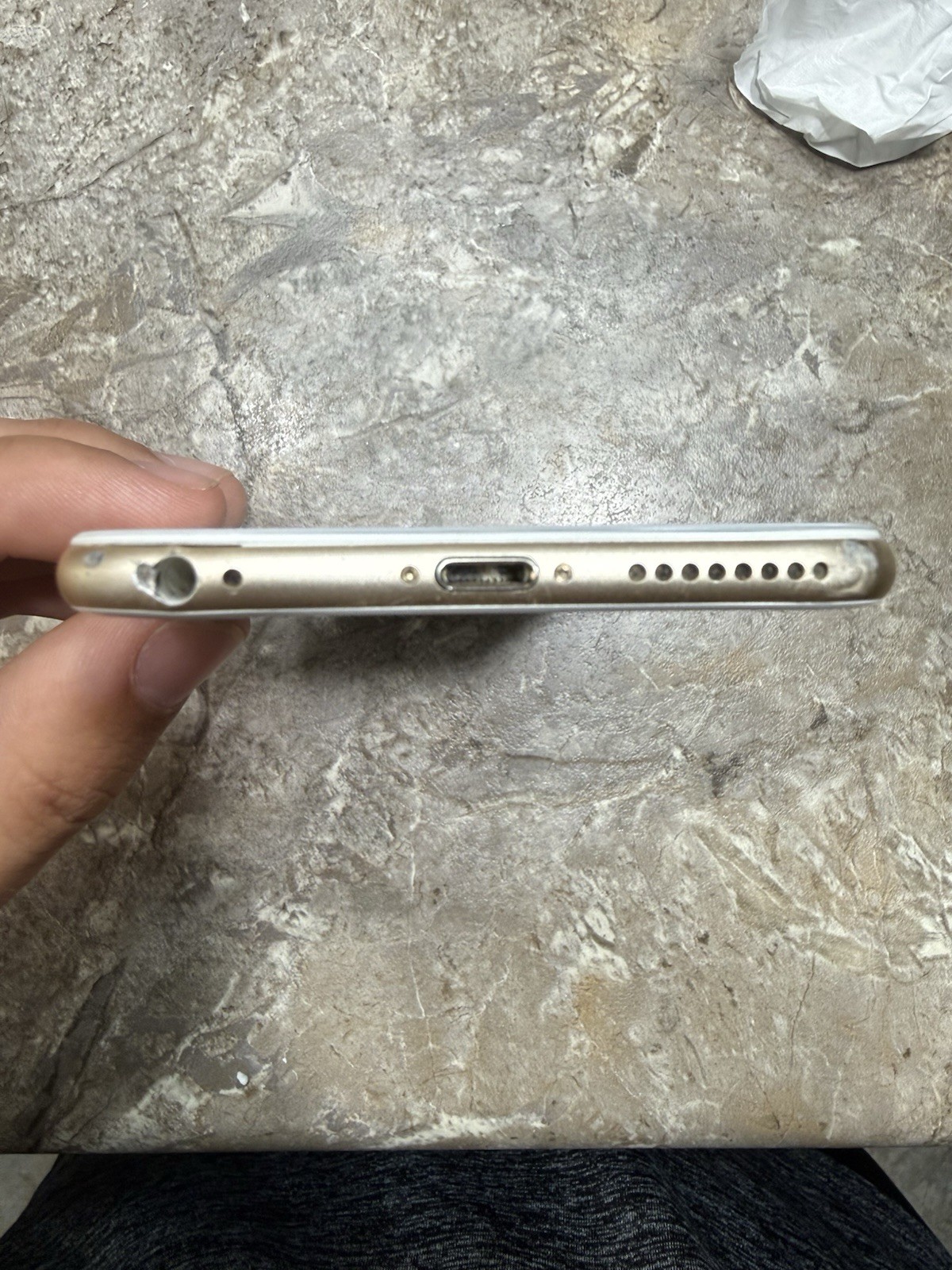 iPhone 6 Plus Gold Works 64GB Unlocked For Repair (read description)
