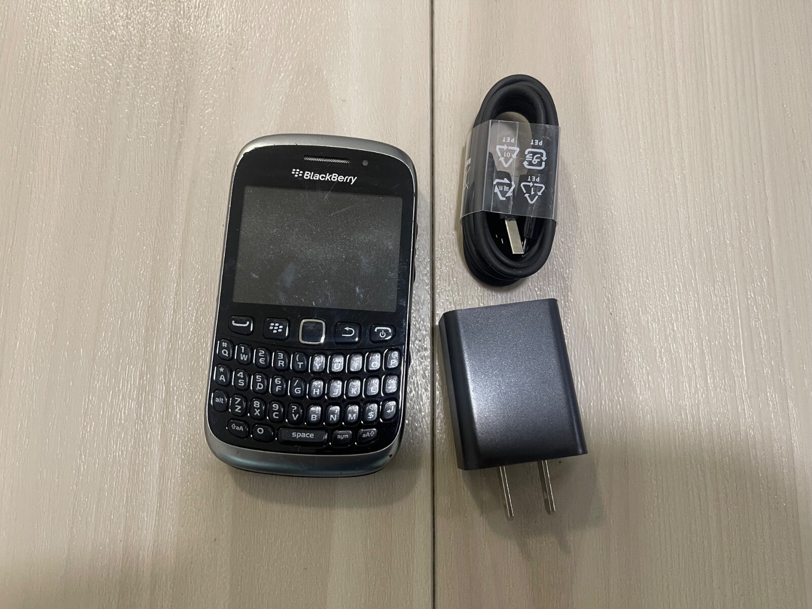 BlackBerry Curve 9320 – 512 MB – Black (Unlocked) (CA)
