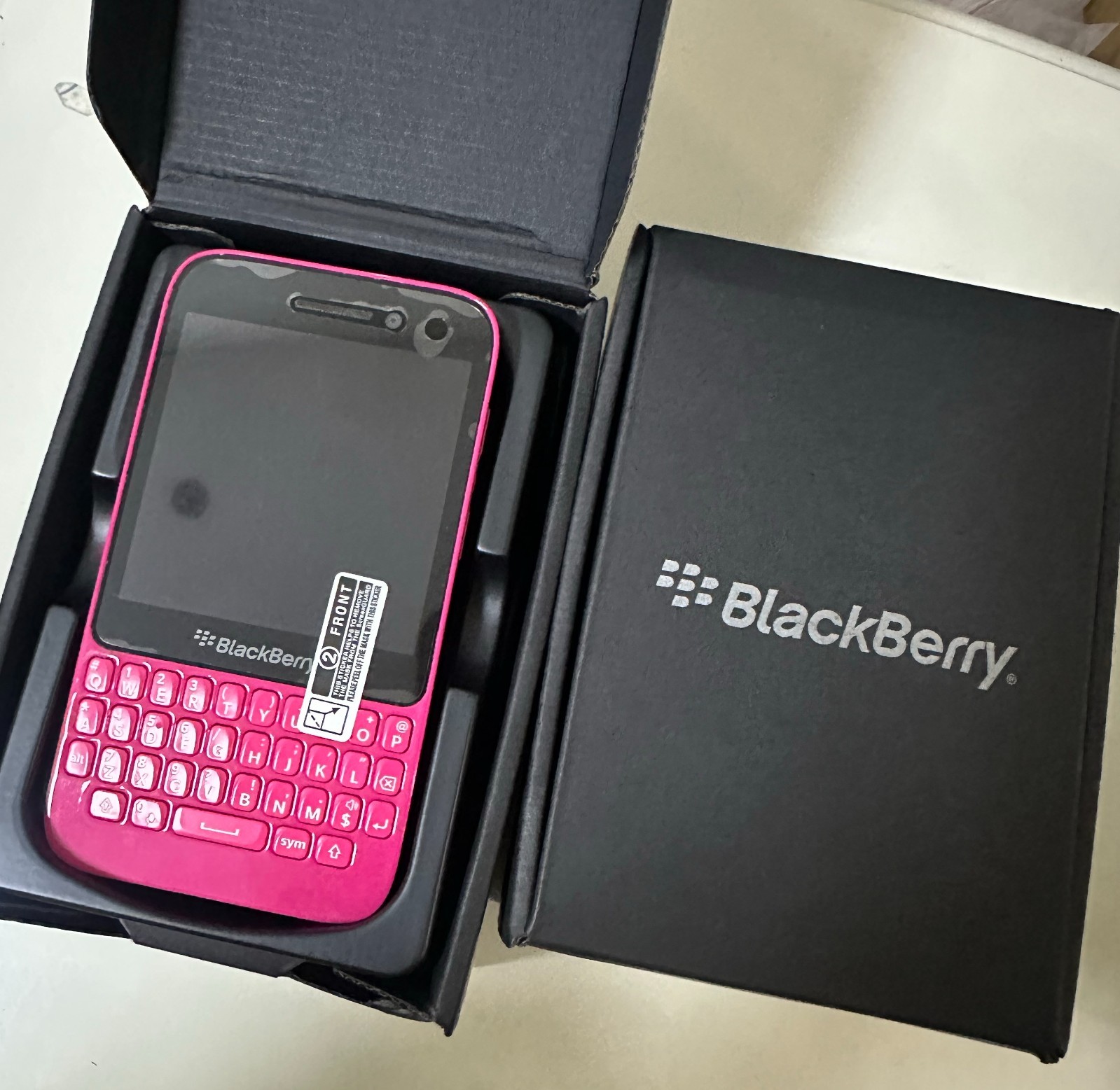 Blackberry Q5 8GB+2GB 4G Original Unlocked QWERTY Keyboard SmartPhone