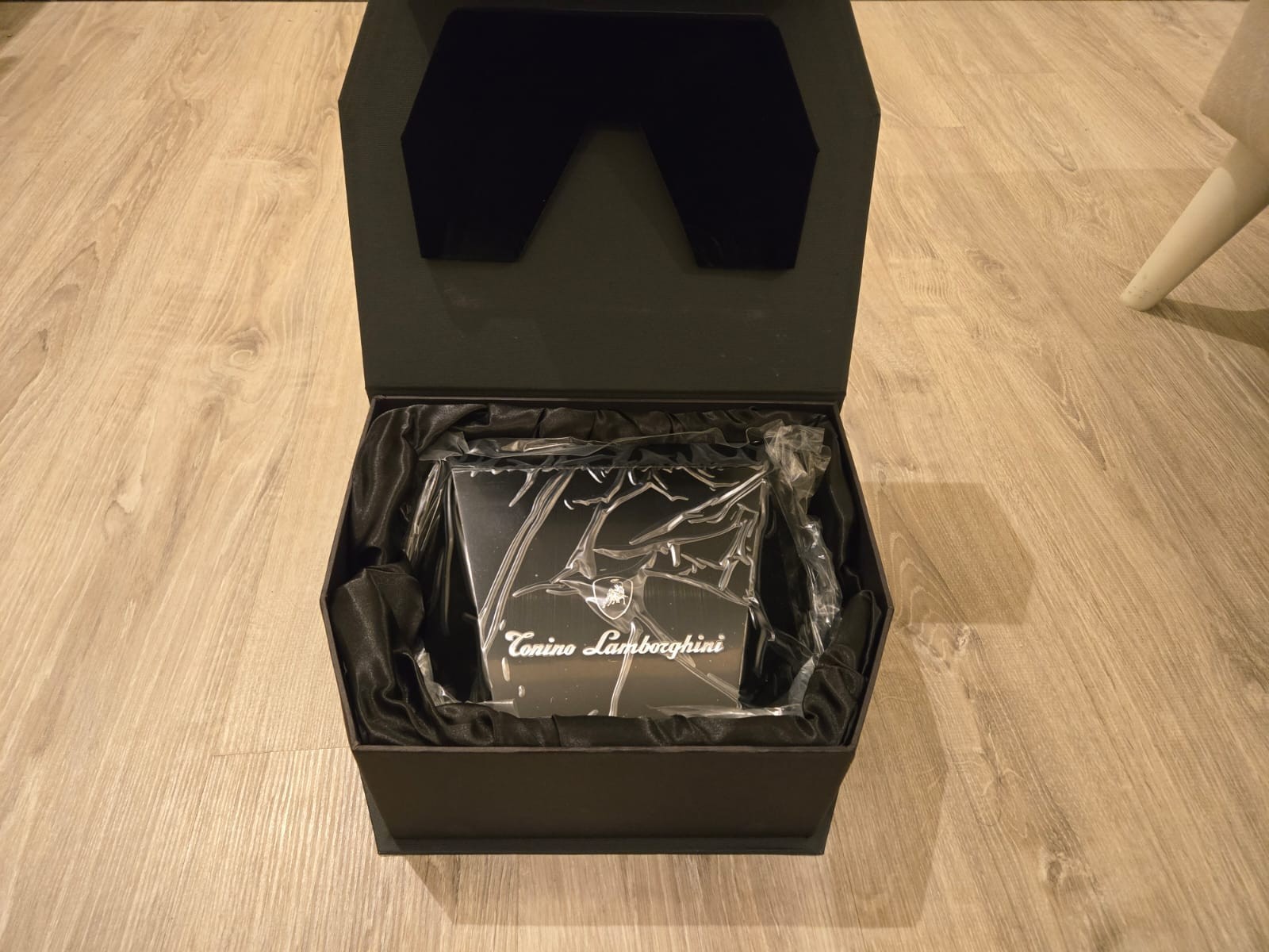 Tonino Lamborghini 88 Tauri – Limited Edition Luxury Smartphone