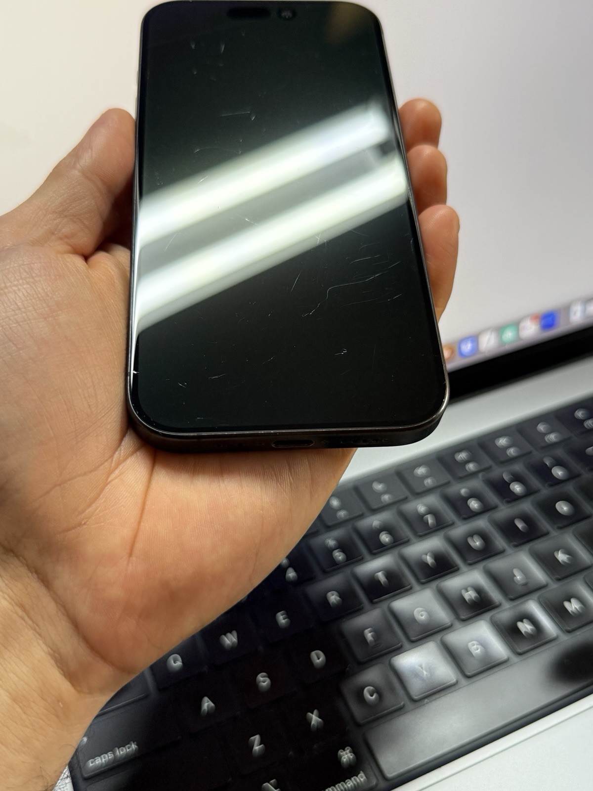 Apple iPhone 15 Pro Factory Unlocked Black Titanium 128GB (Cam Focus Issue) #264