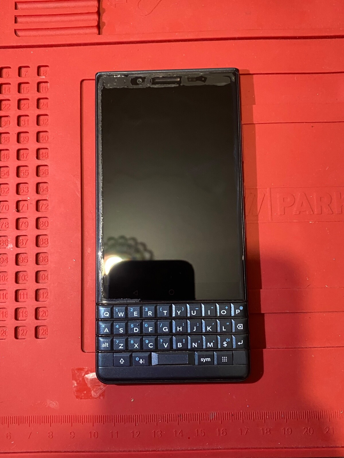 BlackBerry KEY2 LE – 64 GB – Slate Gray (Unlocked)