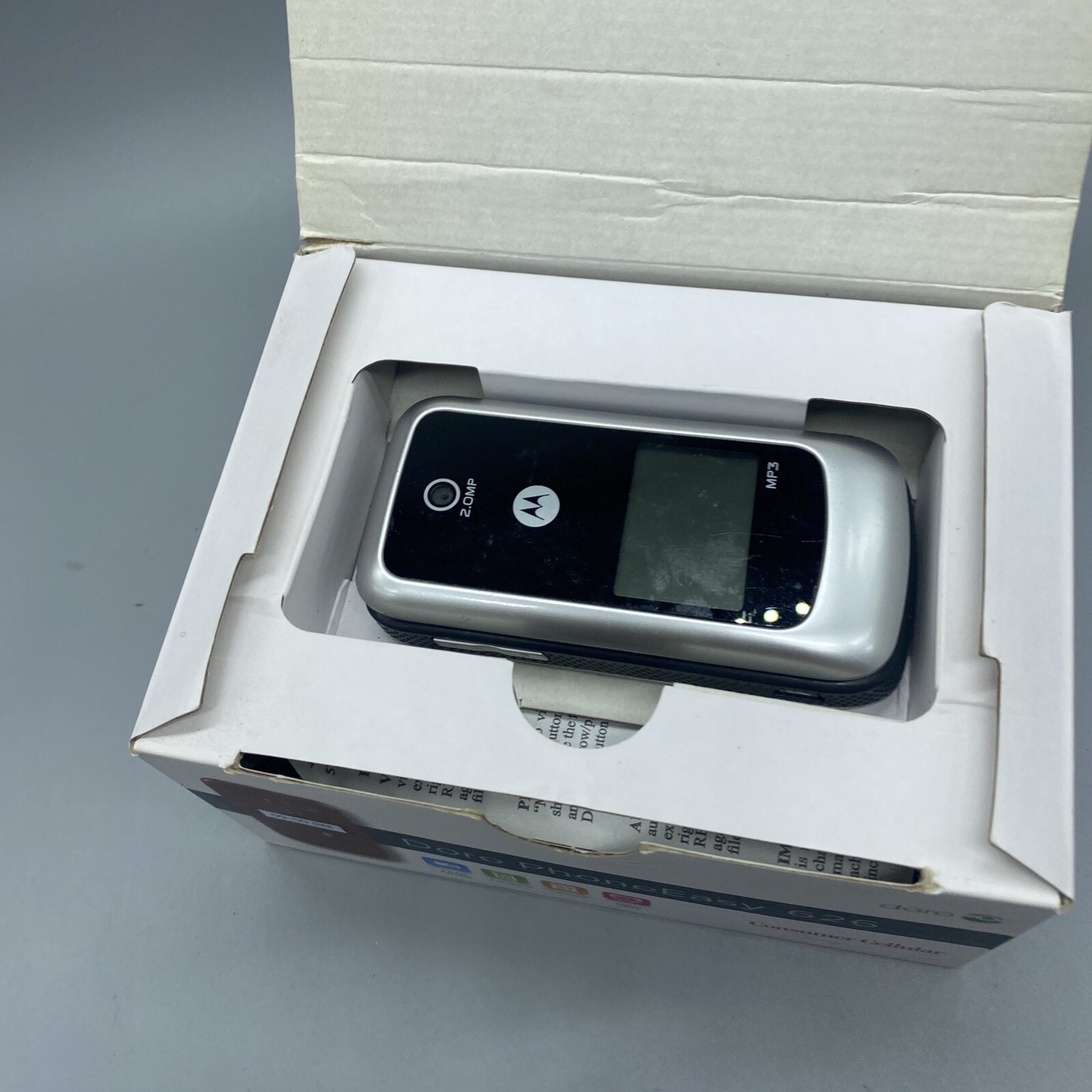 Doro PhoneEasy 626 – Black and Silver ( Consumer Cellular ) Motorola Flip Phone
