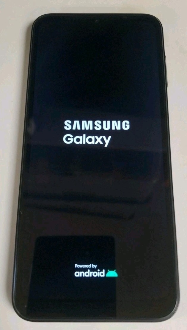 FREE Samsung Galaxy A14 5G SM-A146U – 64GB – Black – GSM Unlocked ( open box )