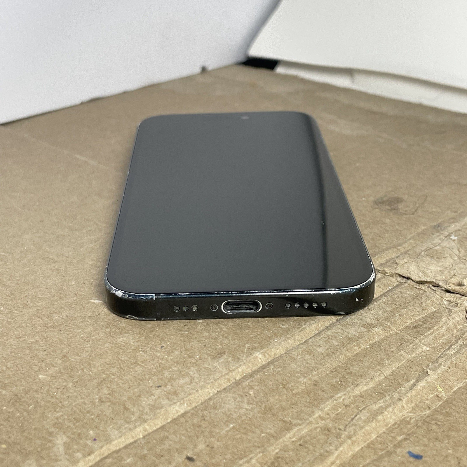 Factory Unlocked Apple iPhone 15 128GB Black MTLV3LL/A