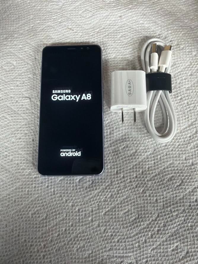 Samsung Galaxy A8 a530f/ds – 32 GB – Silver (Unlocked)