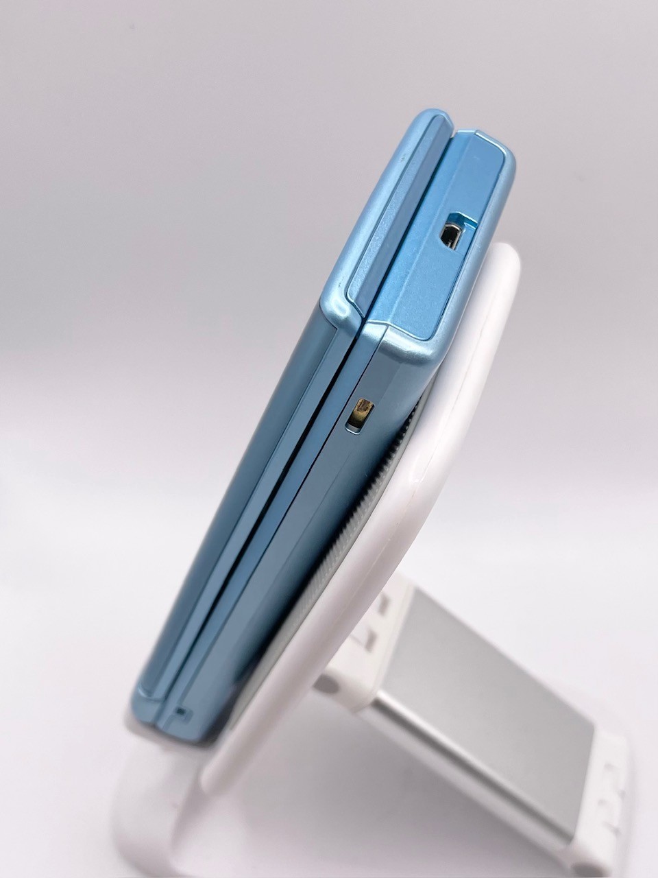 Kyocera 701KC/702KC Digno Keitai2 Android Flip Phone Unlocked Blue From Japan