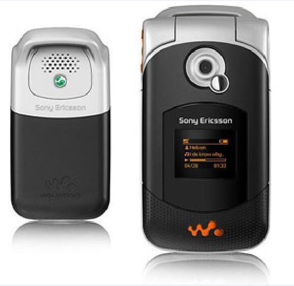 Sony Ericsson W300 W300i 1.66″ Bluetooth Radio GSM 850 / 900 / 1800 / 1900