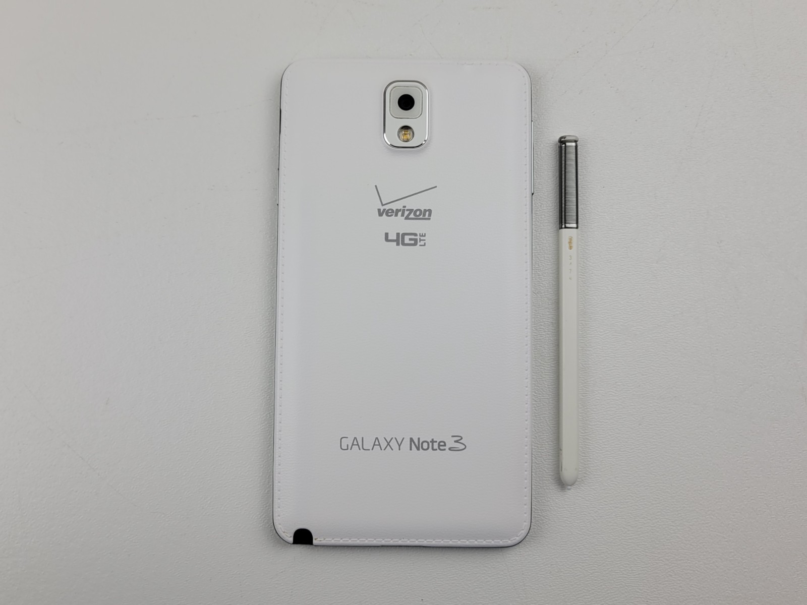 Samsung Galaxy Note 3 (SM-N900V) 32GB – White (GSM Unlocked) Smartphone – H3985