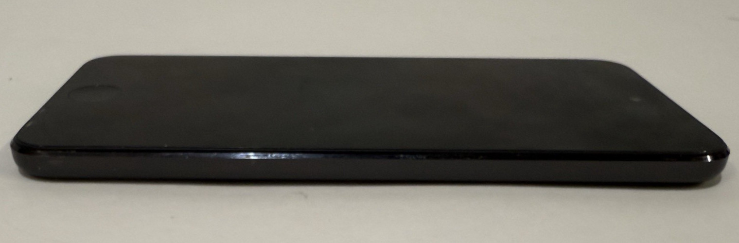 Apple iPod Touch 6th Gen A1574 16GB Space Grey MKH42LL/A