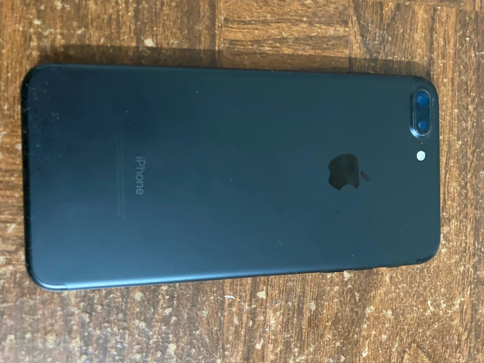 Apple iPhone 7 Plus – 128GB – Black (Unlocked) A1661 (CDMA + GSM)