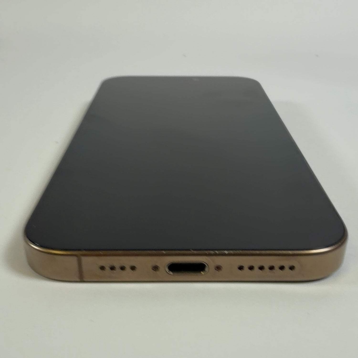 Unlocked Apple iPhone 16 Pro Max 256GB 26.5 Natural Titanium MYW53LL/A