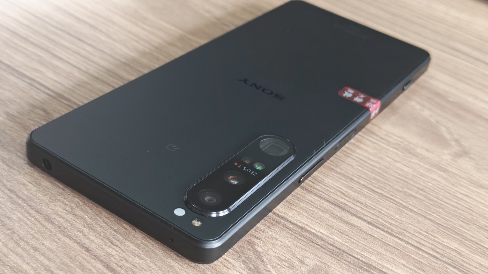 Excellent Sony Xperia 1 IV Unlocked 256GB Japanese Version Boxed With Accessory