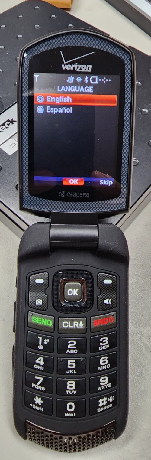 Kyocera DuraXV LTE E4520 Verizon Cell Phone Outter Screen Does Not work