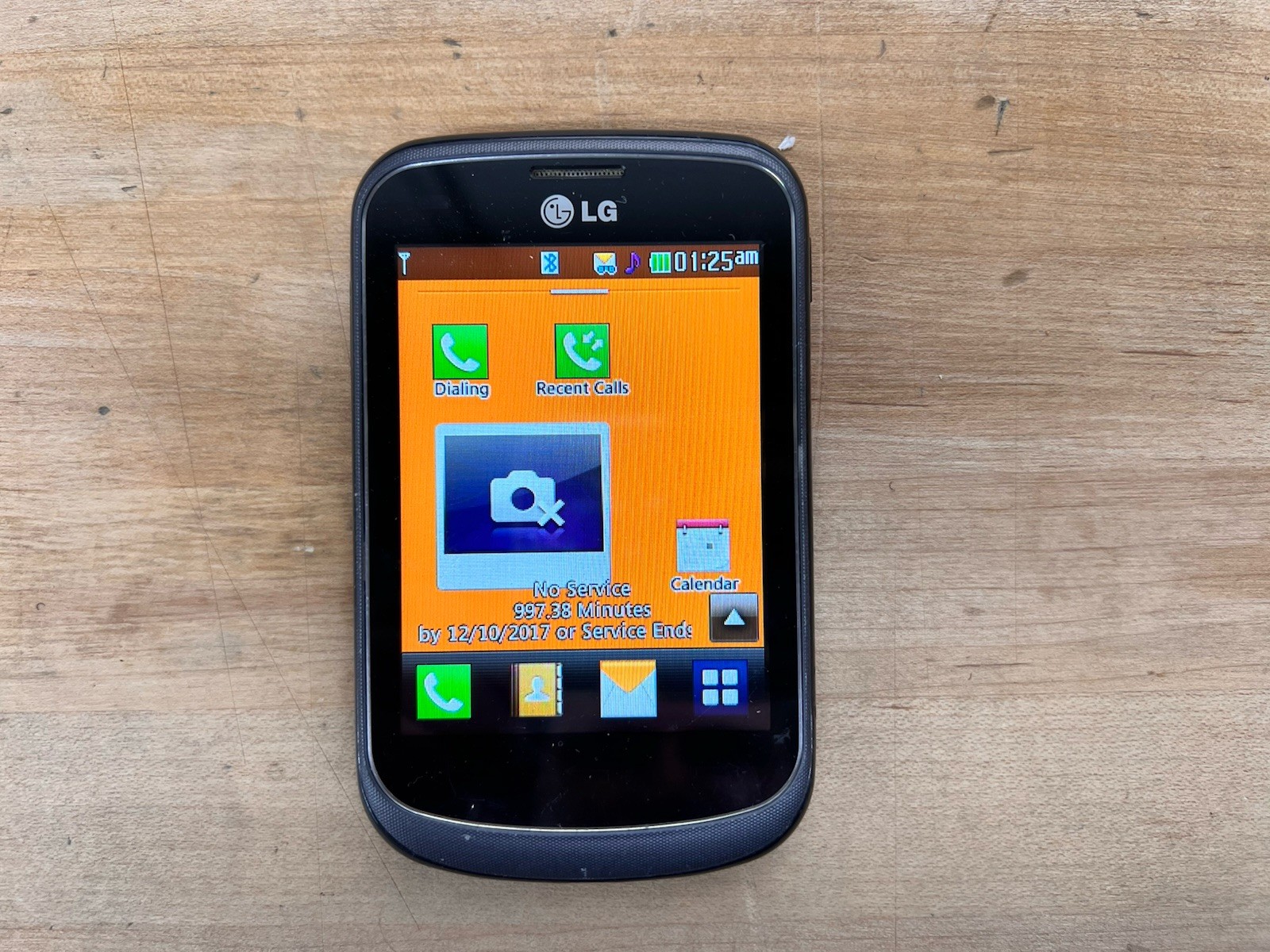 LG TRACPHONE LG306G WORKING BATTERY CHARGES