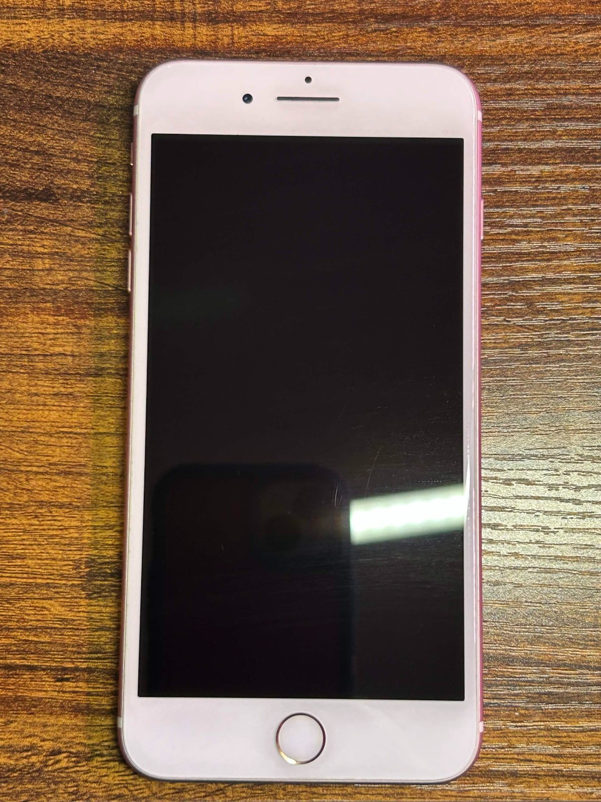 PRE-OWNED Apple iPhone 7 Plus – 32 GB – Rose Gold (Unlocked) 82% BH