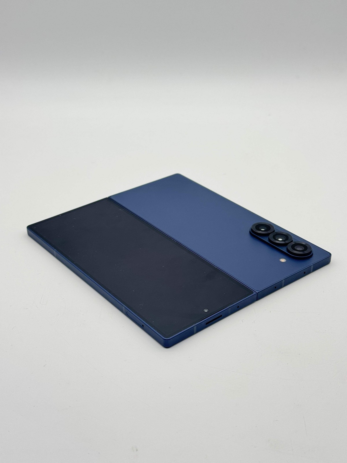 Samsung Galaxy Z Fold6 SM-F956U 512GB Navy AT&T Clean IMEI