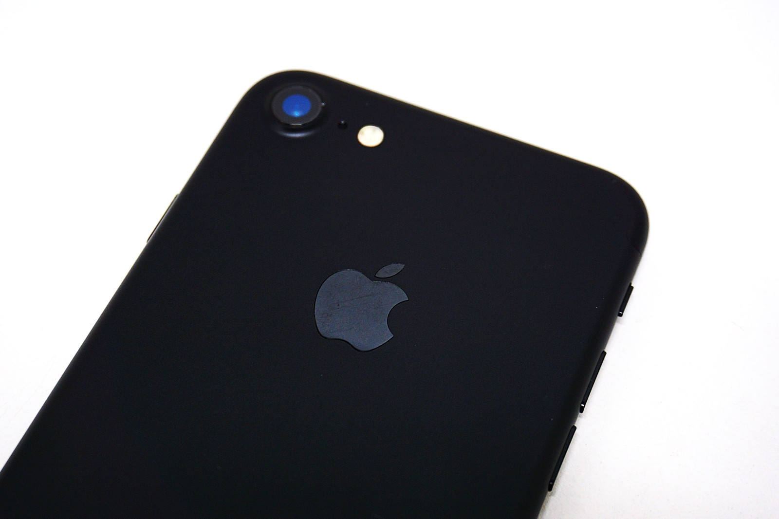 Apple iPhone 7 32GB Black Factory Unlocked A1660 Smartphone 100% Battery Health