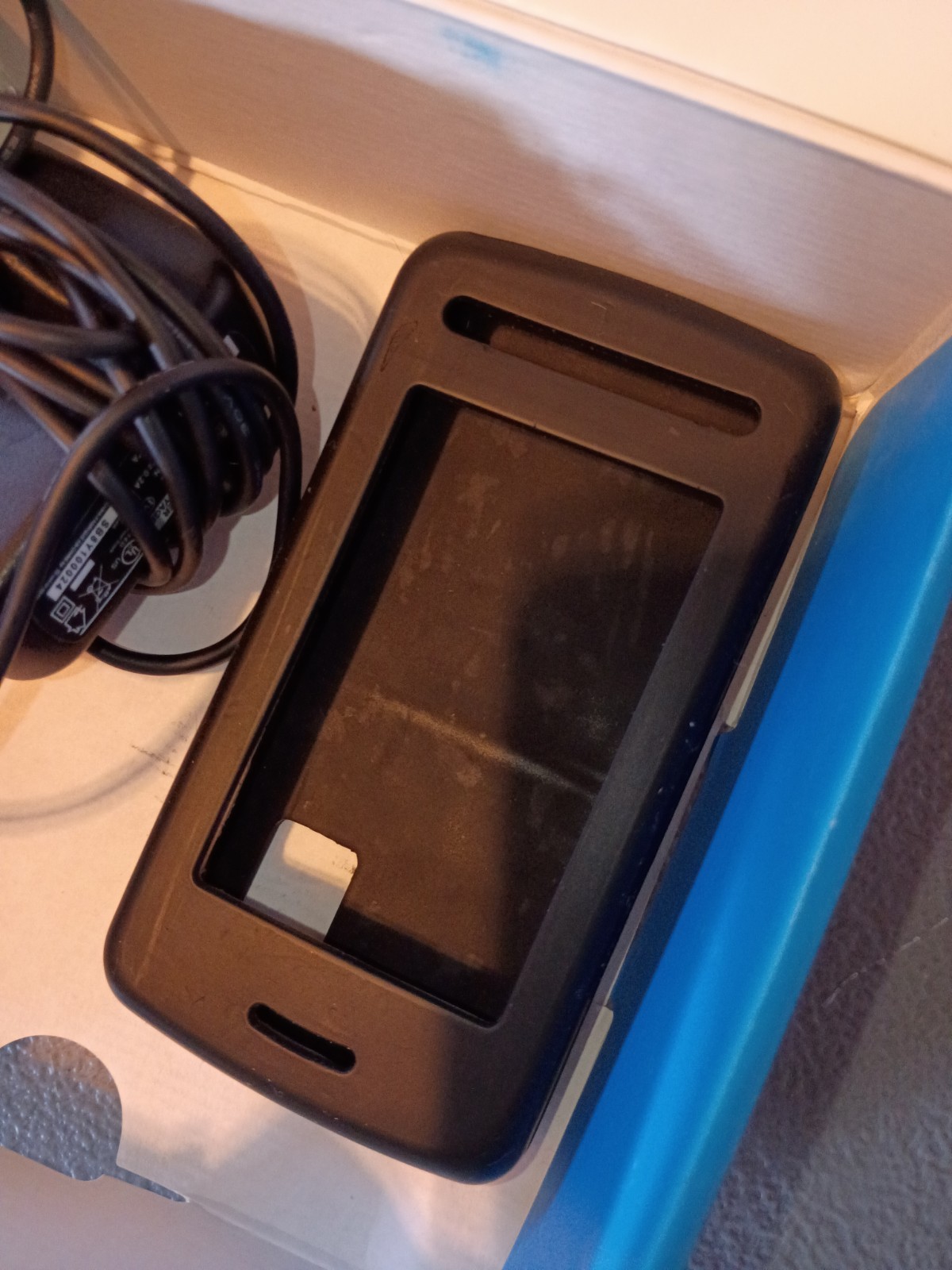 Vintage LG Vu CU920 Touch Screen Cellphone – Maroon – Tested