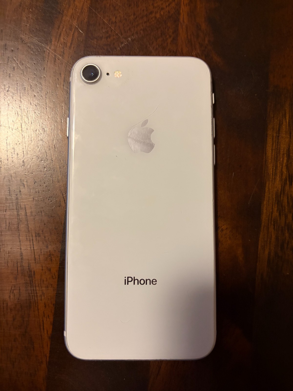 Apple iPhone 8 – 256 GB – Silver (Verizon)