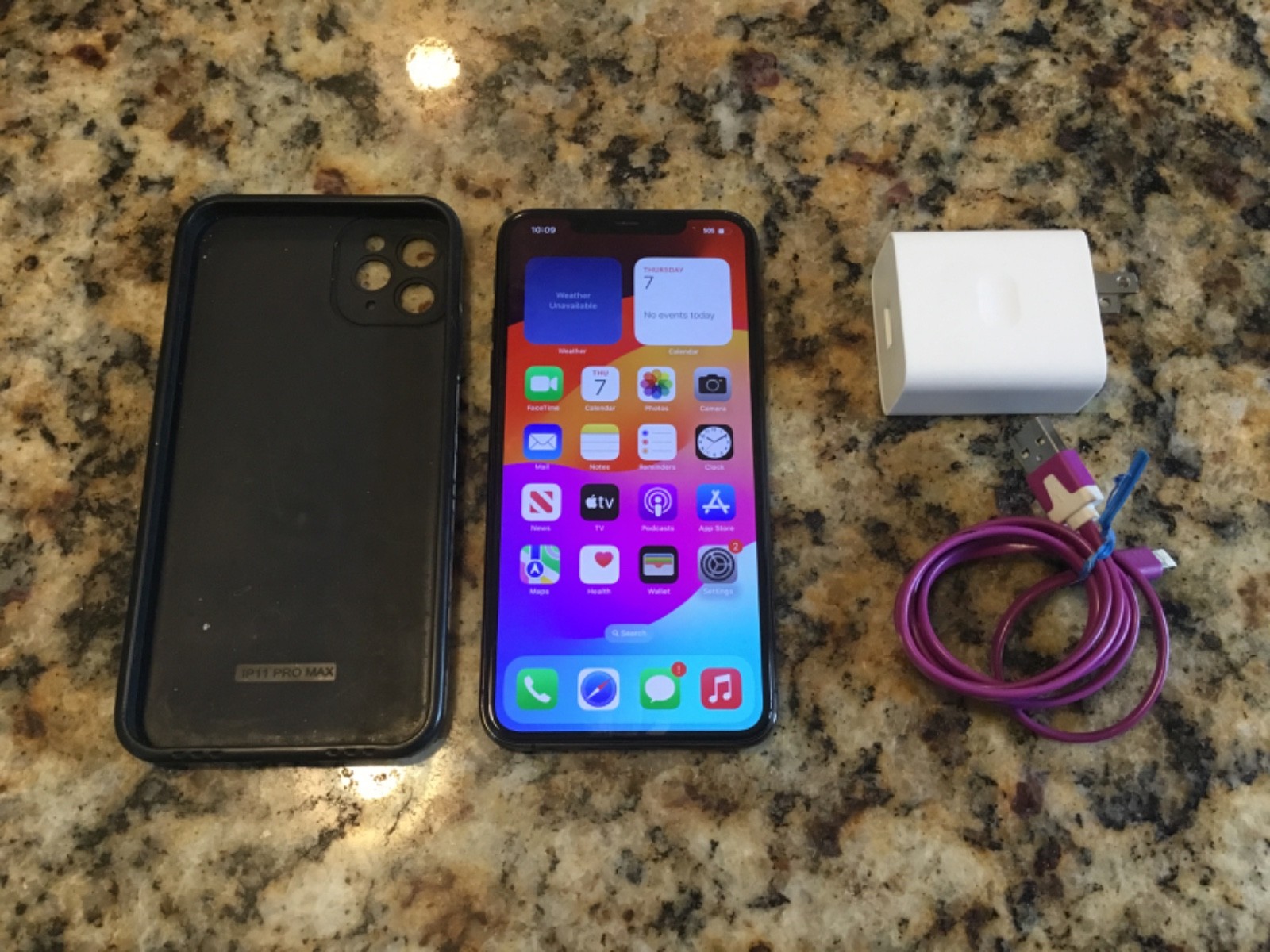 Apple iPhone 11 Pro Max 64gb space grey Factory Unlocked, 74% battery health EC
