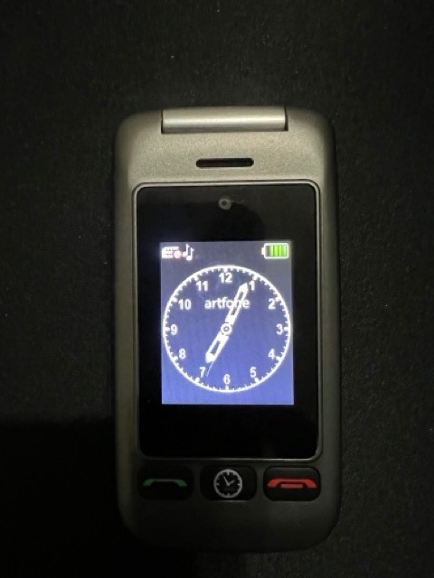 Flip Phone Large Buttons & SOS Button Dual Screens For Seniors Unlocked
