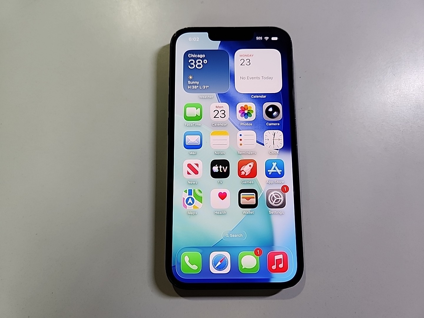 Apple iPhone 13 5G A2482 128GB T-Mobile / Mint Clean IMEI BH= 100% Wear & Tear