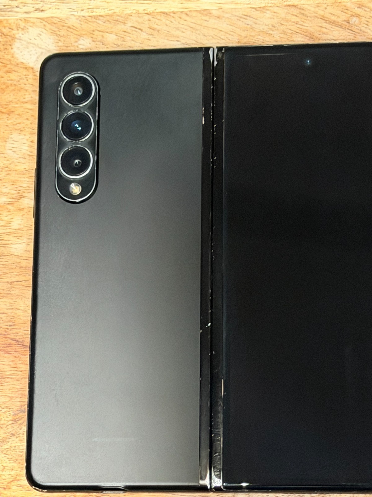 Samsung Galaxy Z Fold3 – 256 GB – Phantom Black (Unlocked)