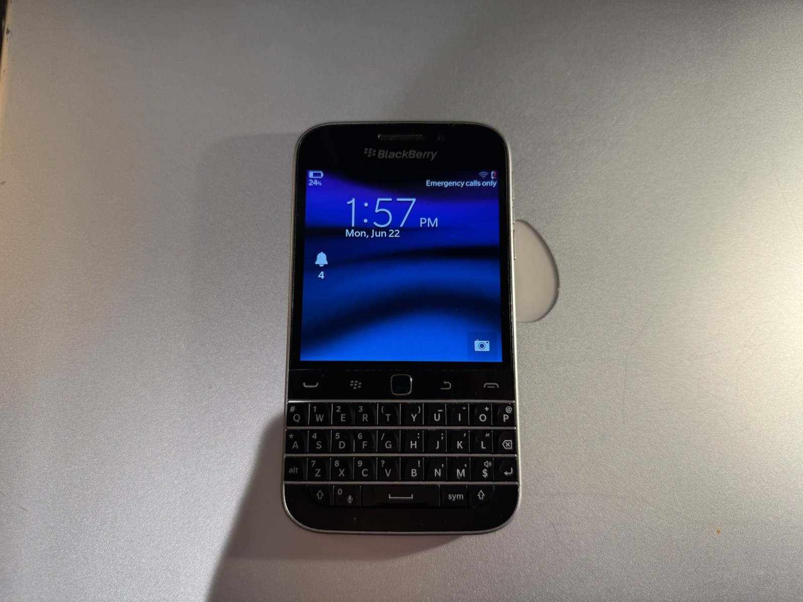 Blackberry Classic Q20 16gb AT&T Works Excellent